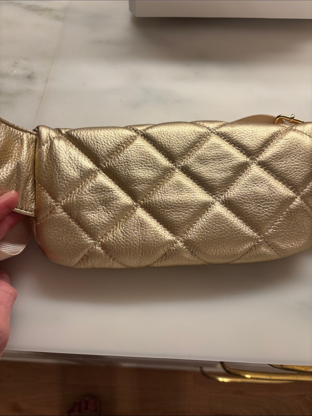 Lilly Pulitzer Kenton Gold Leather Belt Bag Fanny Pack - Picture 4 of 8